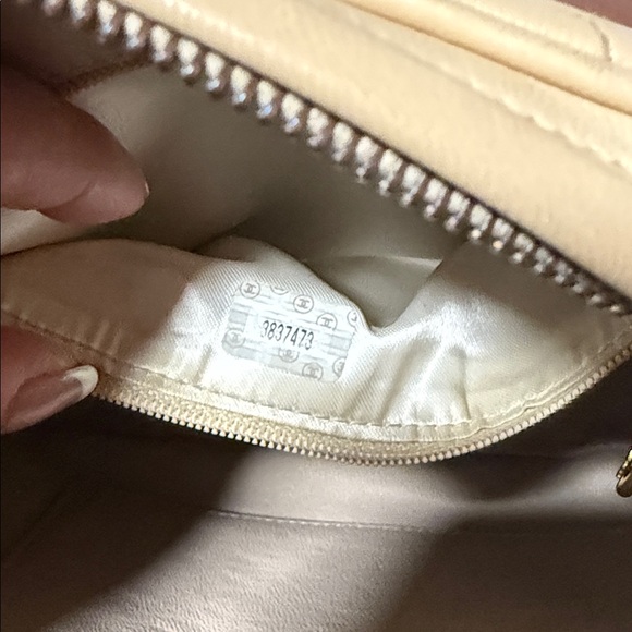 Chanel Beige Quilted Crossbody Bag with Gold Chain - Picture 8 of 15